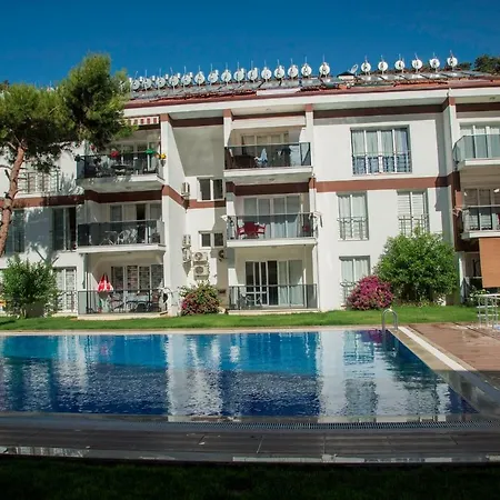 Lovely 1+1 Apart With Large Pool Διαμέρισμα *