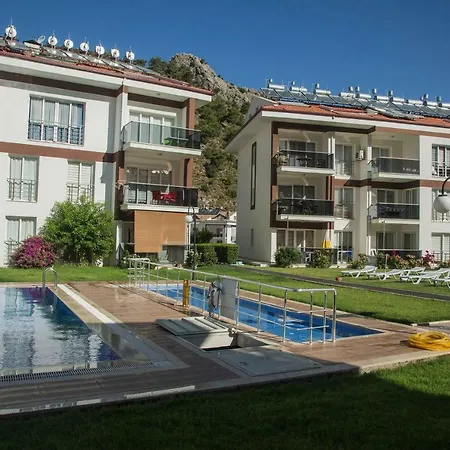 Lovely 1+1 Apart With Large Pool Διαμέρισμα